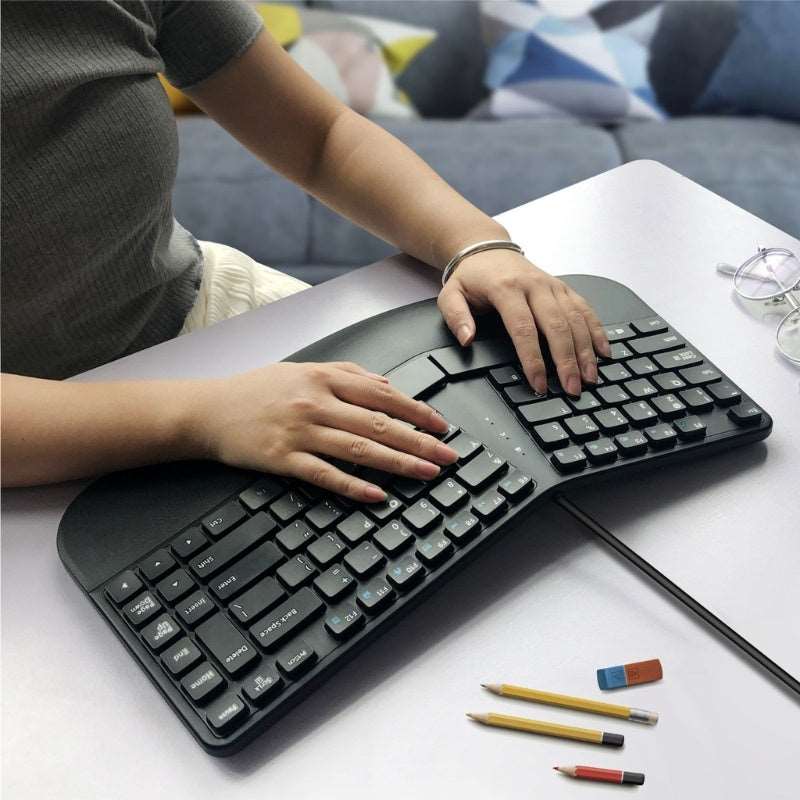 Wired Ergonomic Split Keyboard - Aeroblix